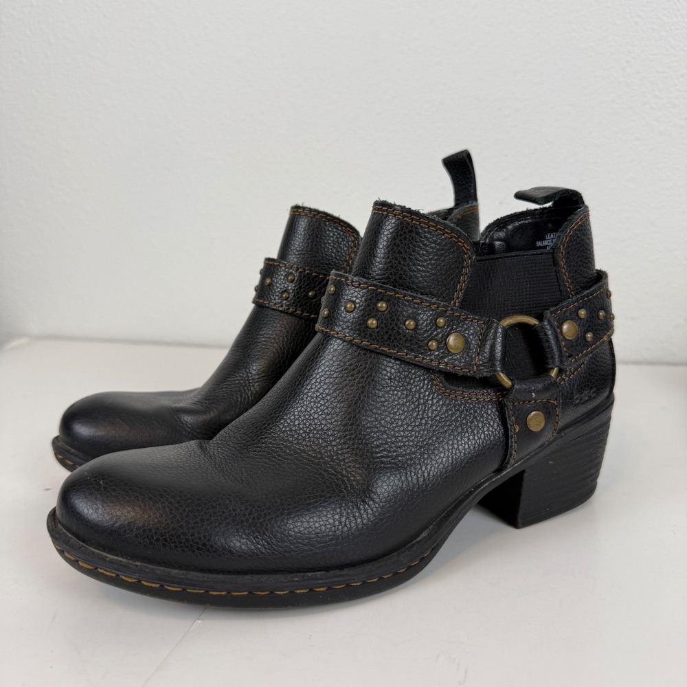 BOC Born Peggie Black Leather Harness Ankle Boots Studded Moto Booties Size 6 l